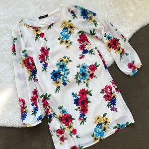 Floral shift dress